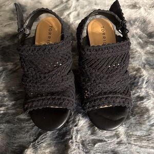 Torrid Black Crochet Cage Platform Wedge Sandals Sz 6 WW Black